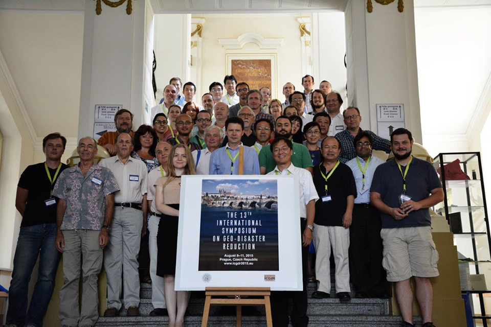 2015-ICGdR-low